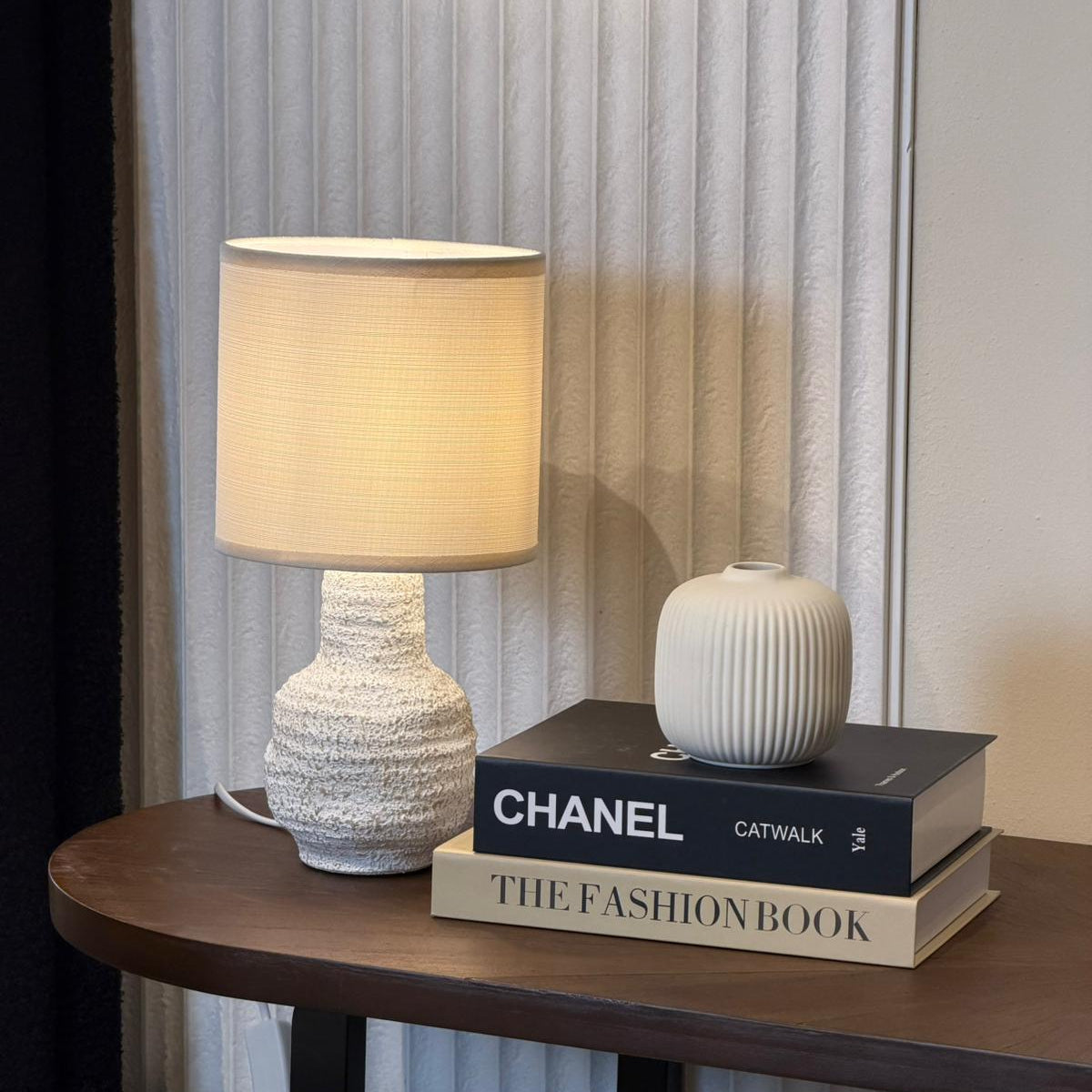 ATLAS Table Lamp