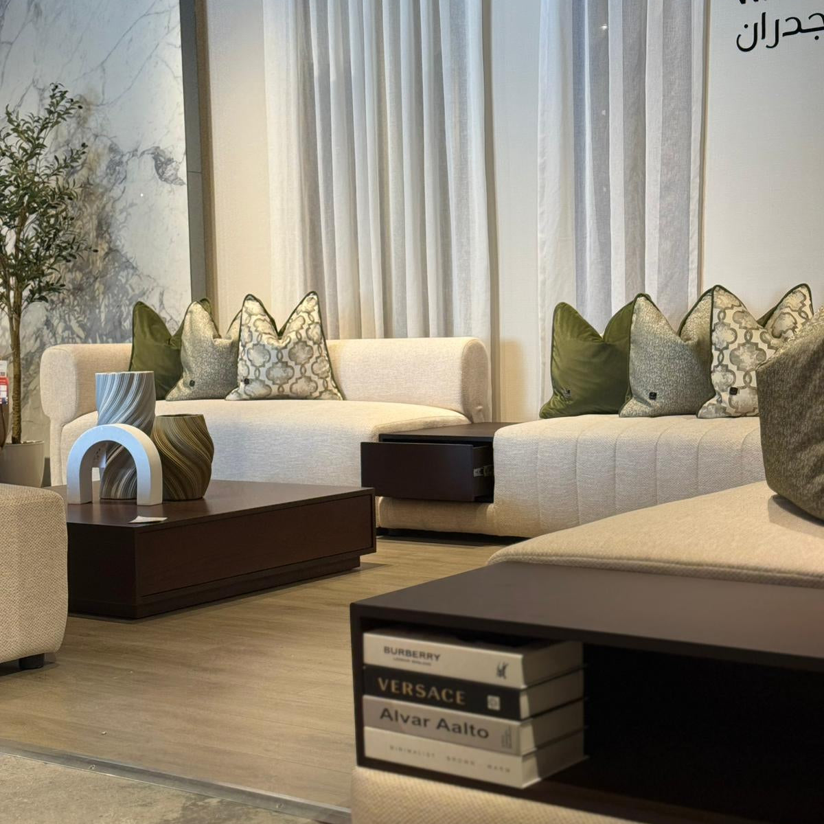 MANDOM L SHAPE SOFA