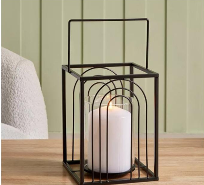 erpnext-original-source:https://www.erp.msquarebh.com/files/DESTAN%20METAL%20RIBBED%20CANDLEHOLDER.png