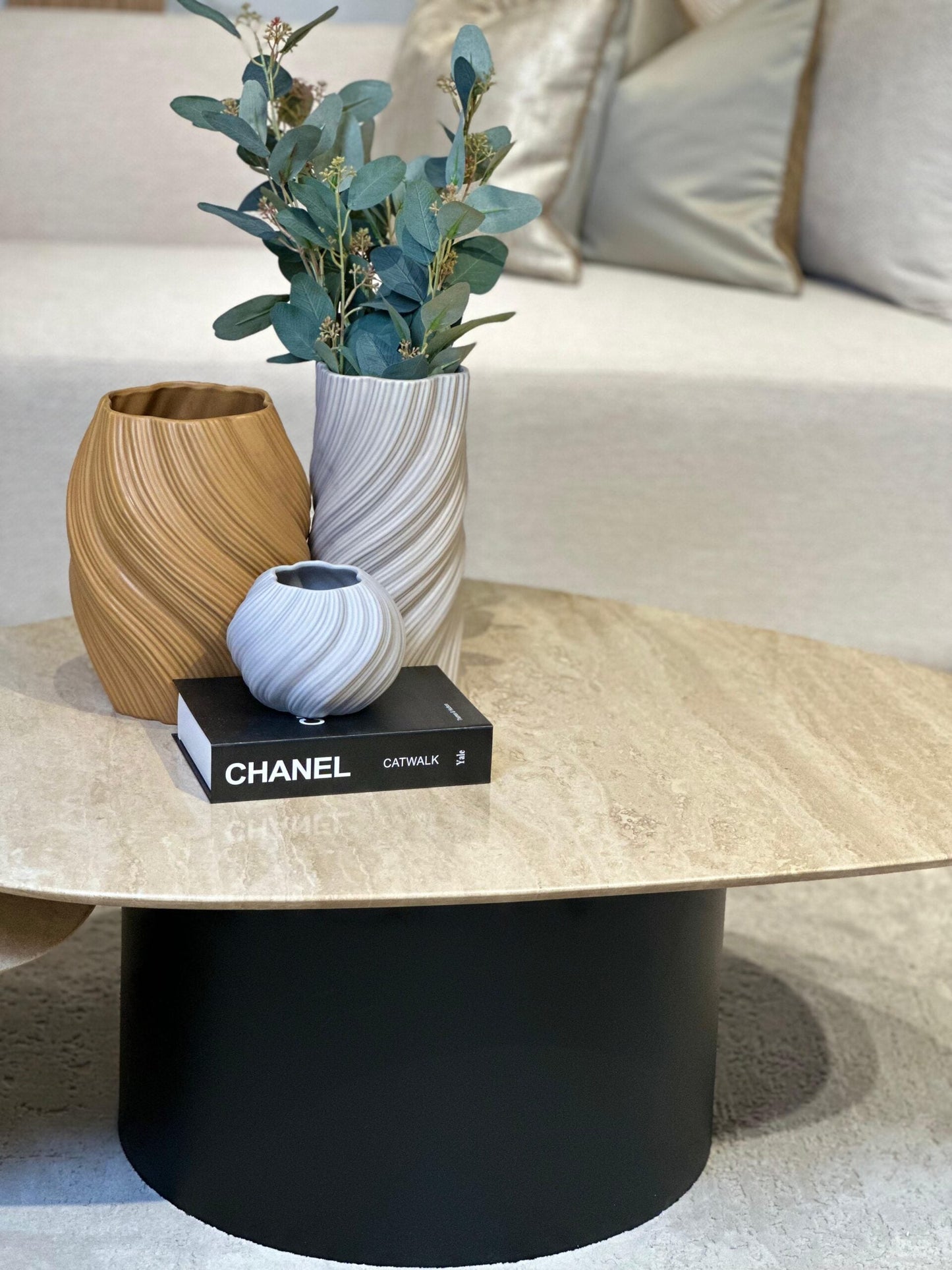 MARBLE-TABLE TOP-TRAVERTINE