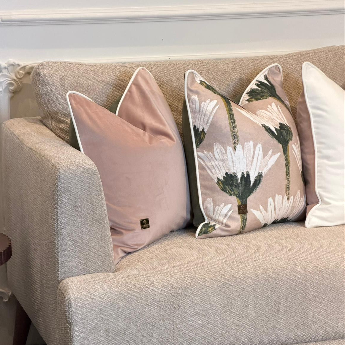 طقم كوشنز وئام | Concord Cushion Set