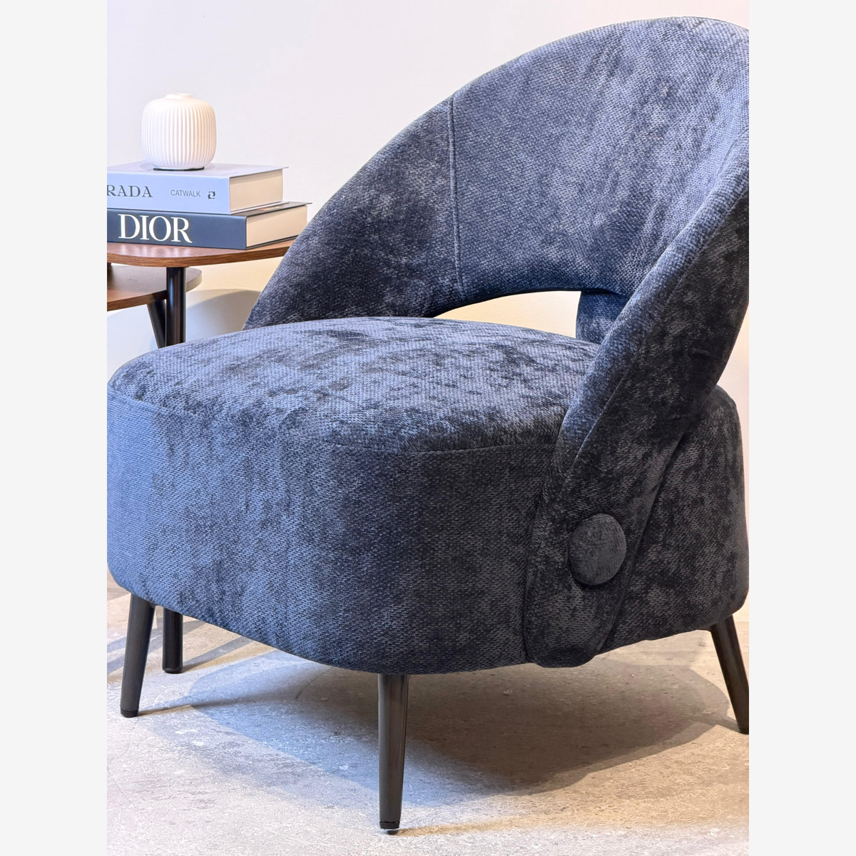 Modern Curved Accent Chair